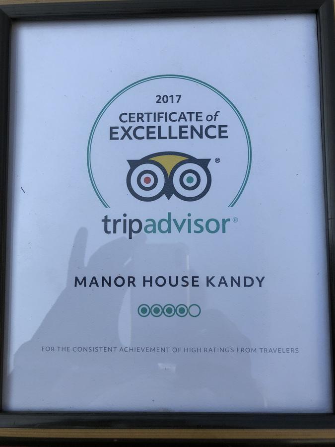 Manor House Hotell Embulpure Eksteriør bilde